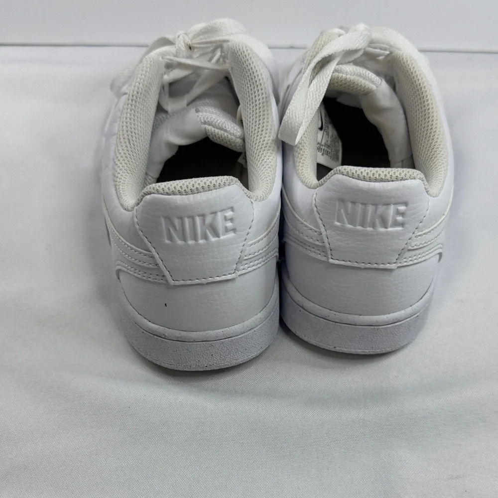 Nike White Women's Sneakers